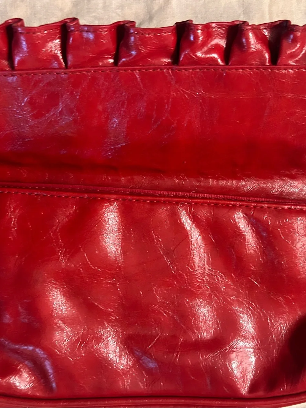 Unlisted evening clutch